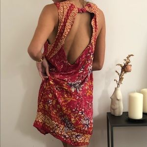 UO Lotus-print Red Open-back Shift Dress